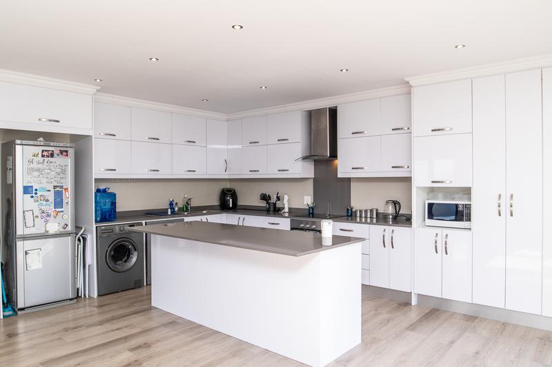 To Let 3 Bedroom Property for Rent in Constantia Western Cape